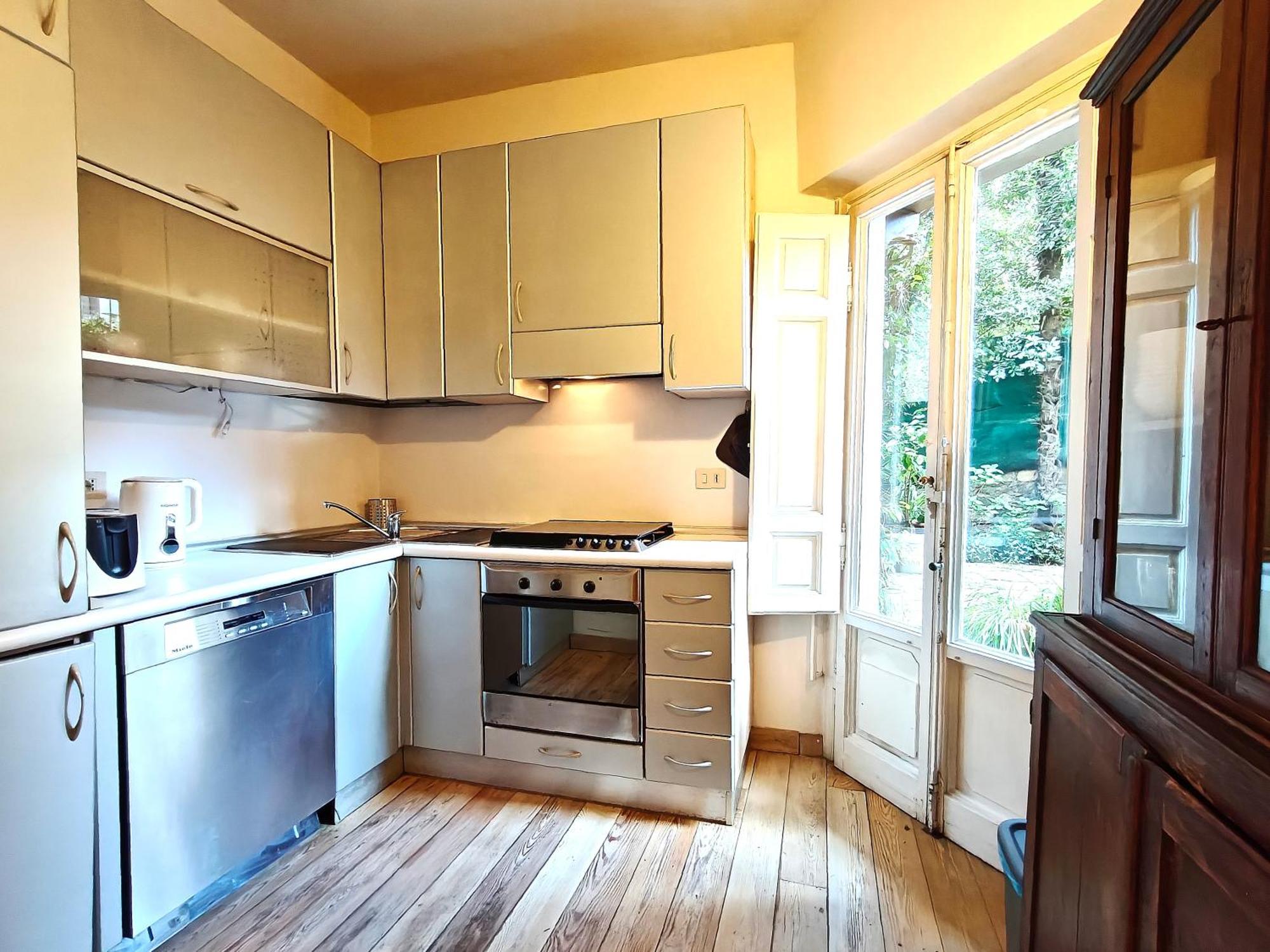 Mazzini Charming Getaway With Courtyard Appartamento Firenze