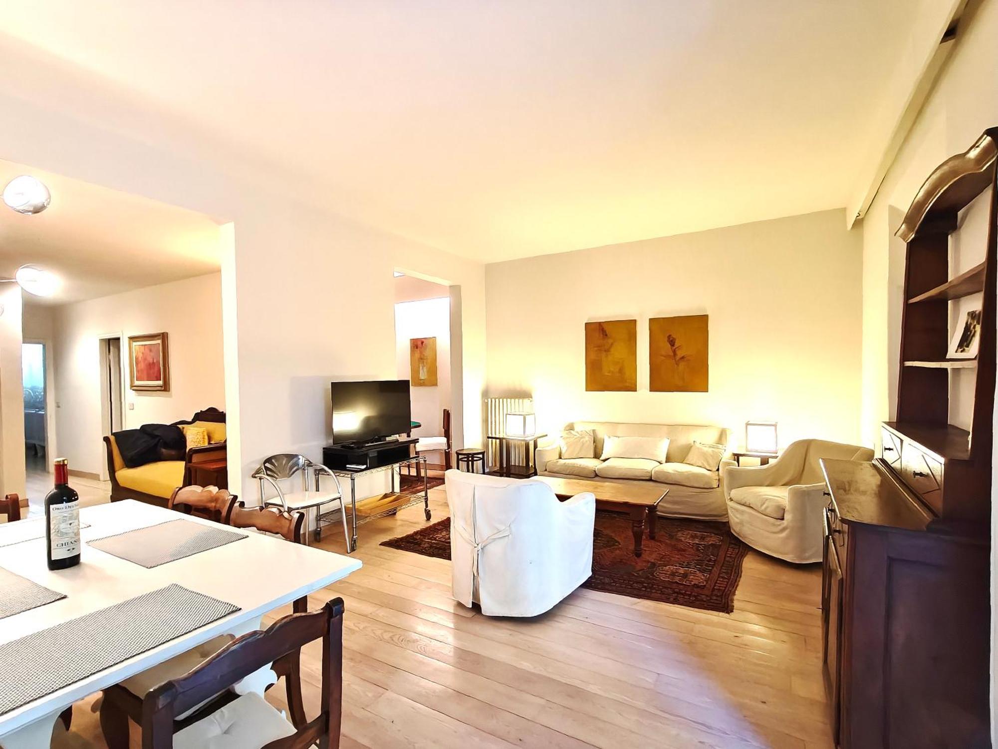 Mazzini Charming Getaway With Courtyard Appartamento Firenze